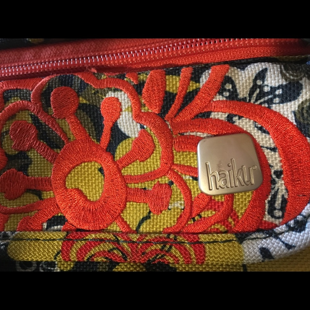 EUC Haiku Sling Bag